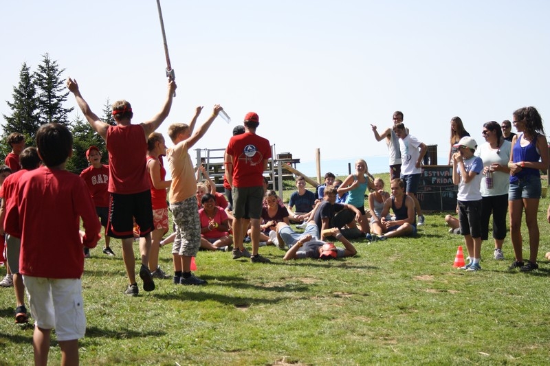 Village Camps International Summer Camp Leysin, Switzerland 2026-07-27 https://www.villagecamps.com/journals_admin/images/709-42-festival (449).jpg